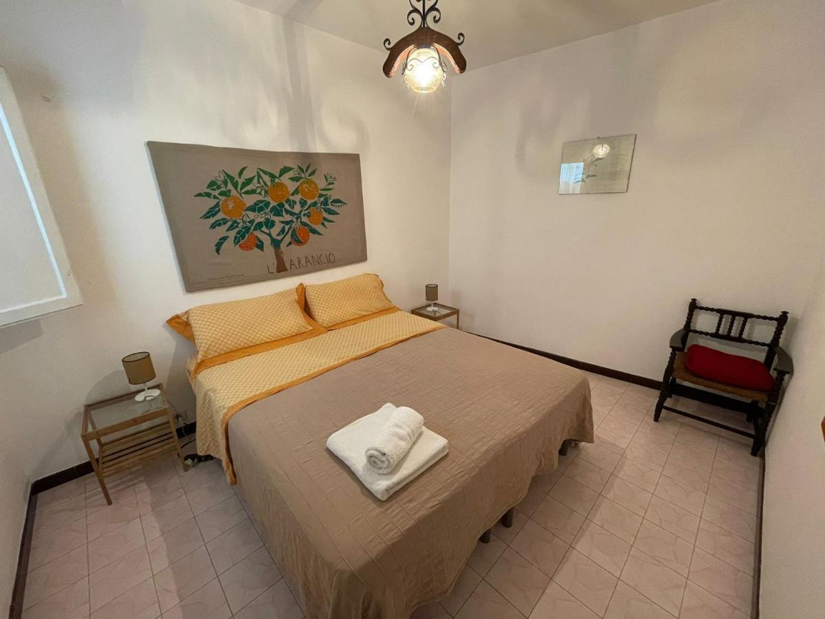 Apartamento Cortile Via Sales 11 Erice Exterior foto