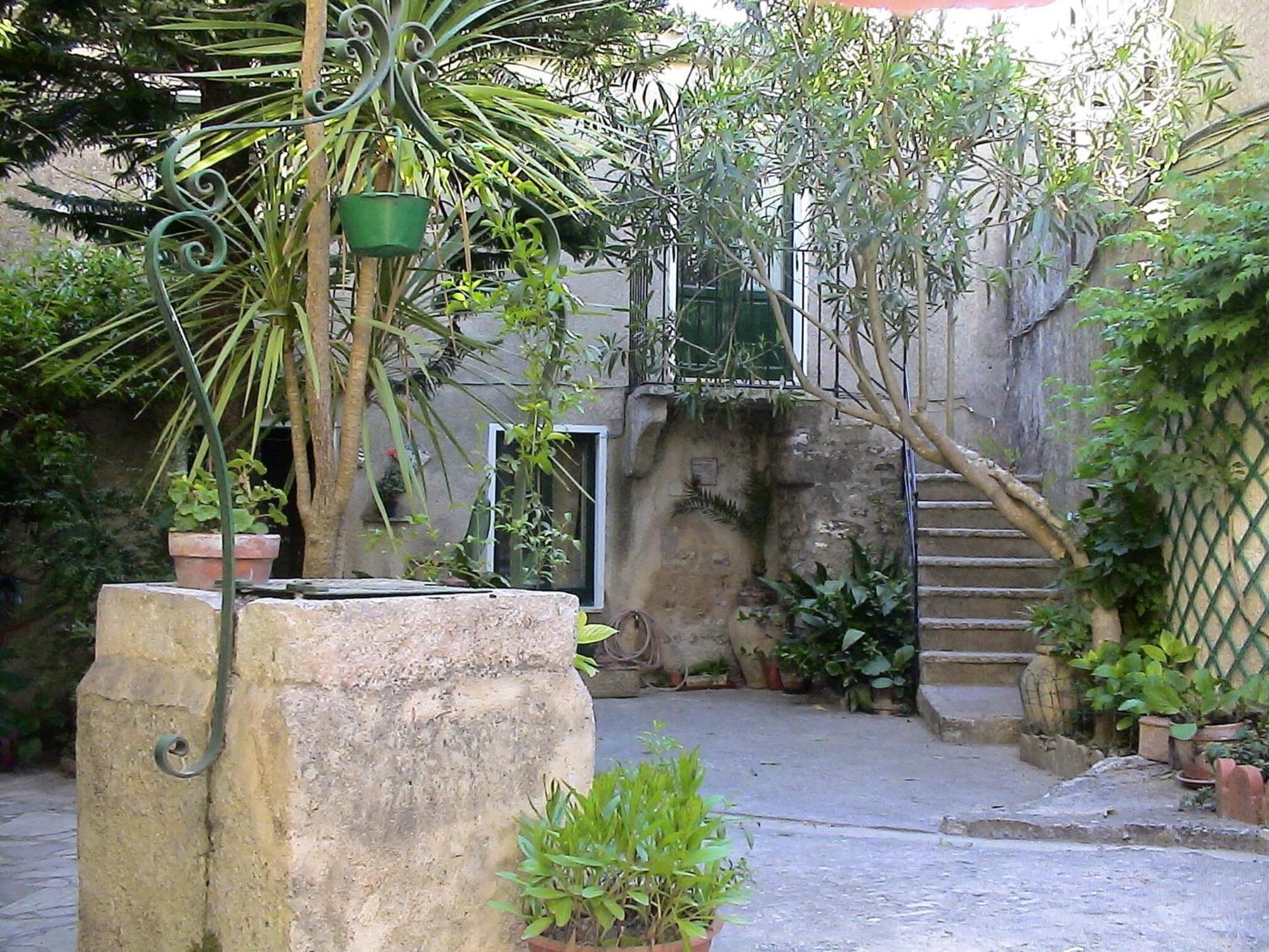 Apartamento Cortile Via Sales 11 Erice Exterior foto